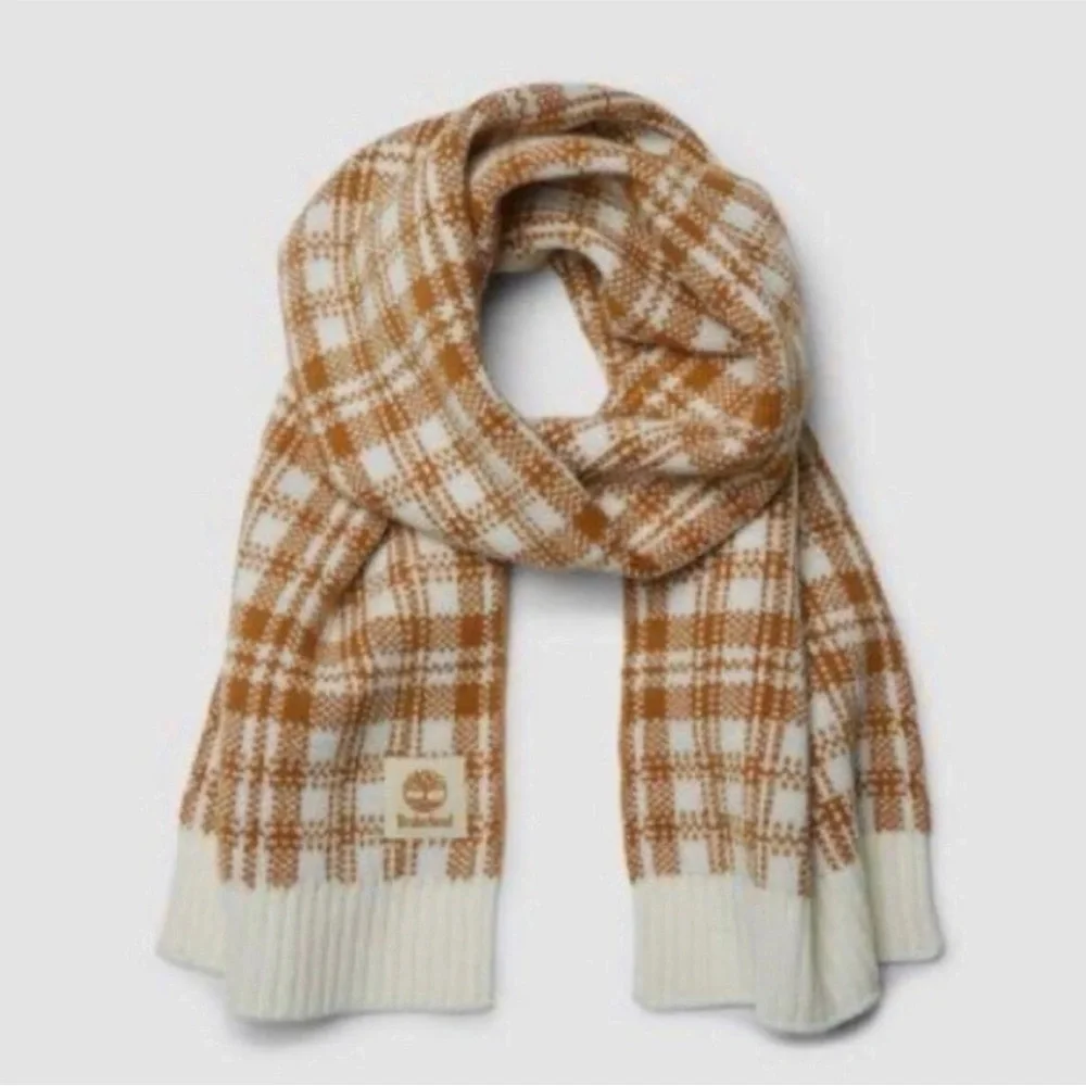 Timberland plaid‎ knit scarf in a wheat and cream color scheme Urban Outdoors